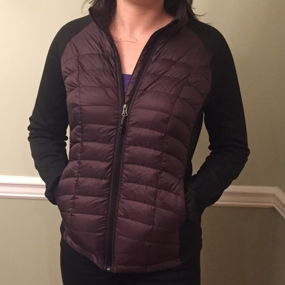 32 Degrees weatherproof purple jacket